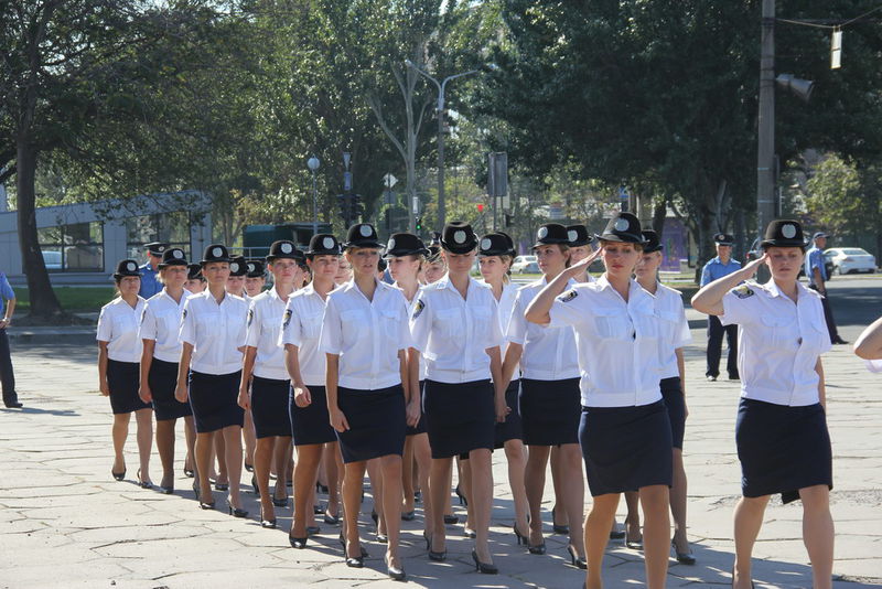 Парадний марш військовослужбовців на честь Державного прапору України