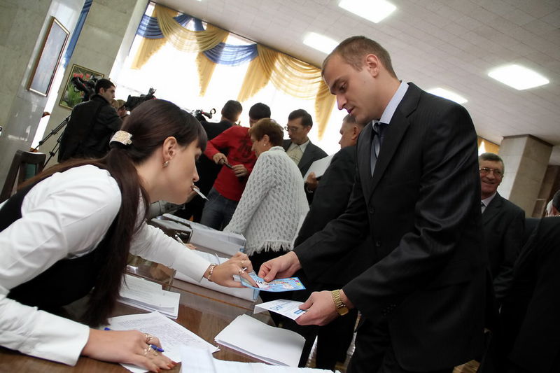 Депутати обласної ради активно сприйняли заклик до участі в акції