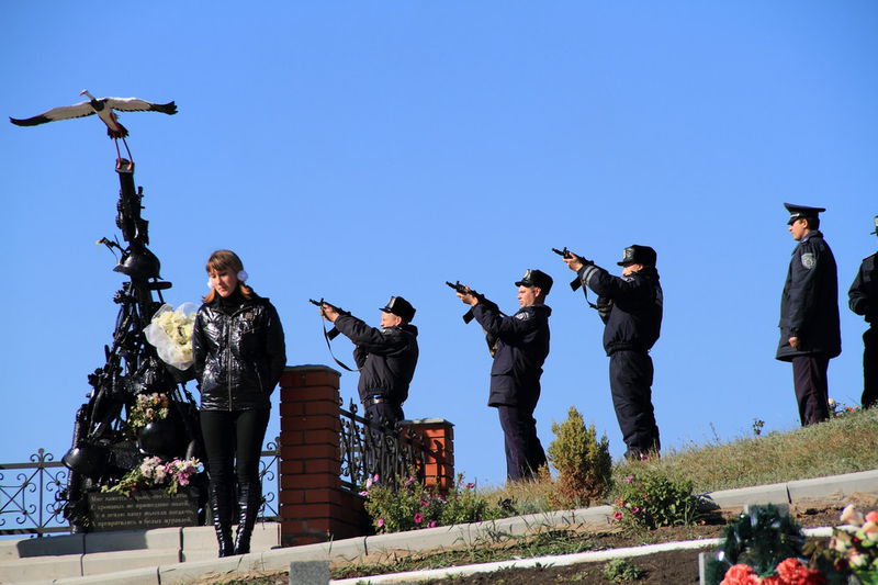 У Чапаєвці перепоховали загиблих, вшанували живих ветеранів