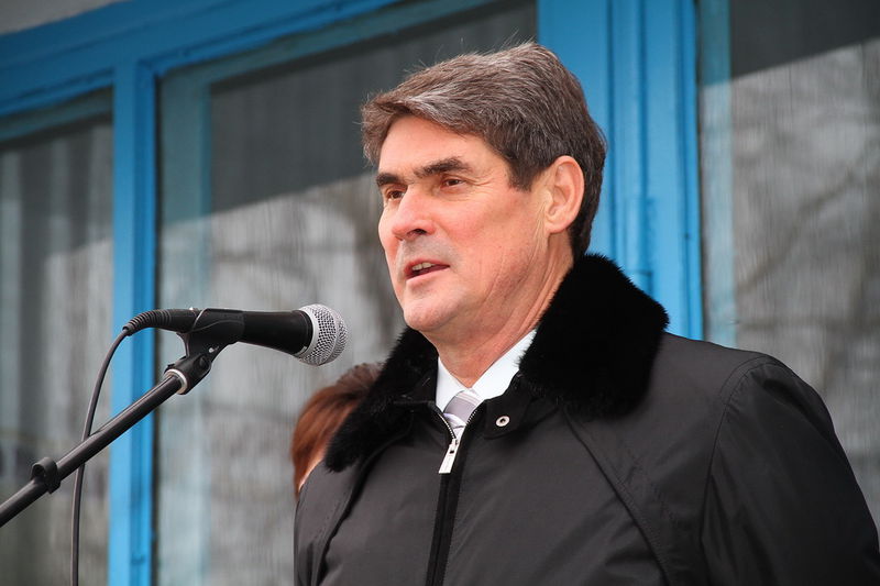 Борис Петров привітав жителів села зі святом