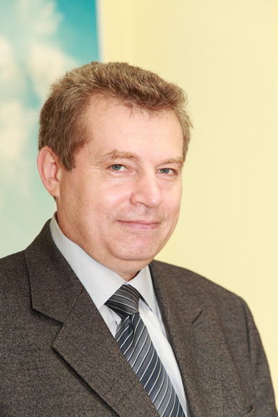 Заступник голови-керівник апарату облдержадміністрації Станіслав Лимарчук