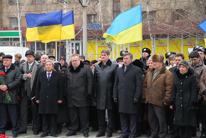 На вшануванні пам’яті Кобзаря – керівництво області та міста, представники громадських організацій