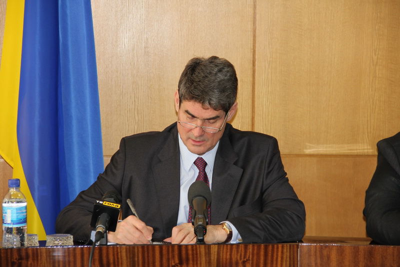 Голова обласної державної адміністрації Борис Петров