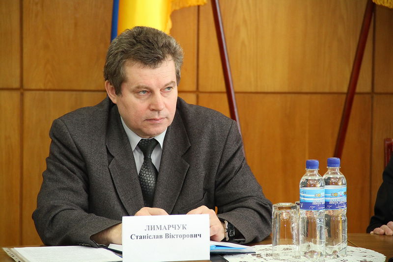 Заступник голови - керівник апарату ОДА Станіслав Лимарчук
