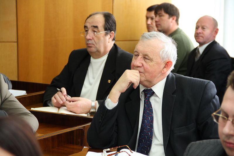 Начальник головного управління праці та соціального захисту населення ОДА Віктор Панкратов