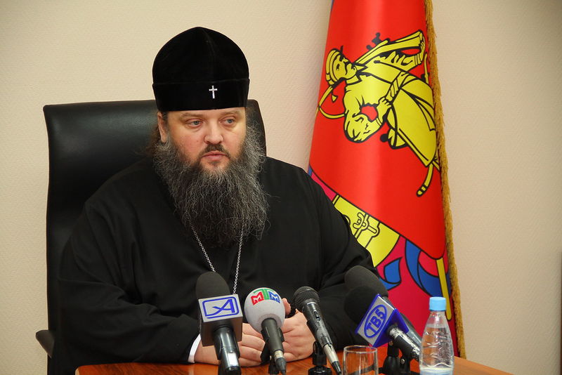 Владика Лука закликає всіх жителів області взяти участь в акції «Любов милосердствує»