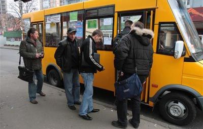 Керівники автотранспортних підприємств мають бути більш вимогливими до водіїв