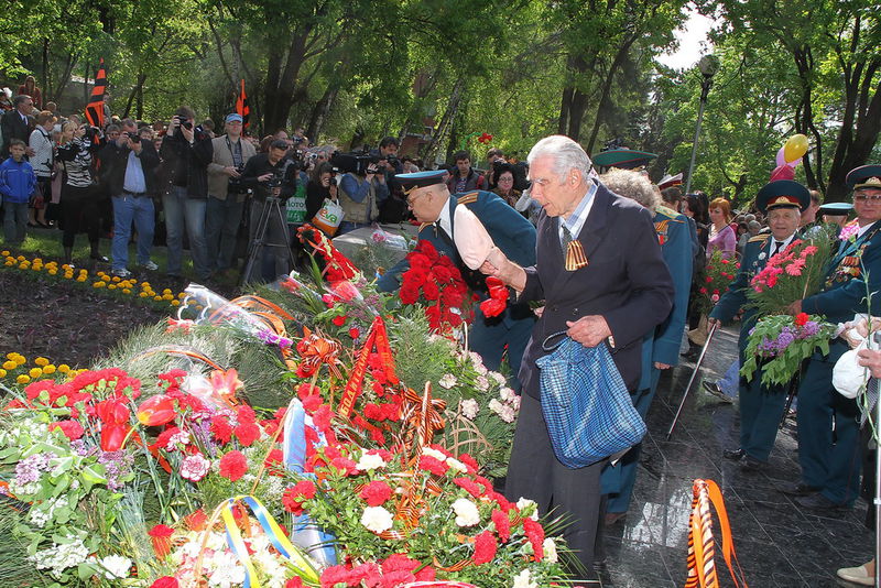 Загиблих воїнів-визволителів вшанували на Алеї Бойової Слави