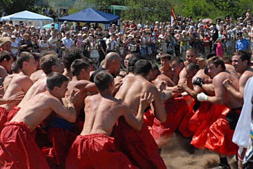 У день пам'яті про загиблих козаків провели Тризну та козацькі бої