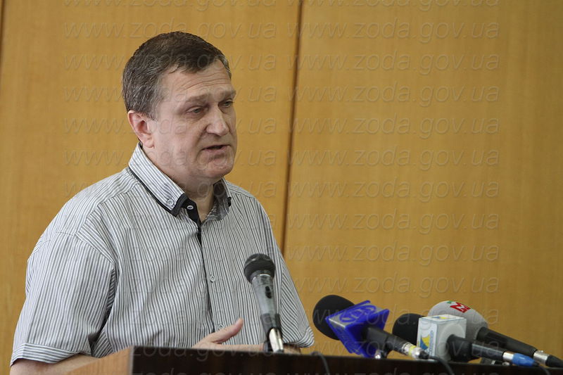 Директор Запорізького регіонального управління Державного Фонда сприяння молодіжному житловому будівництву Констянтин Попов
