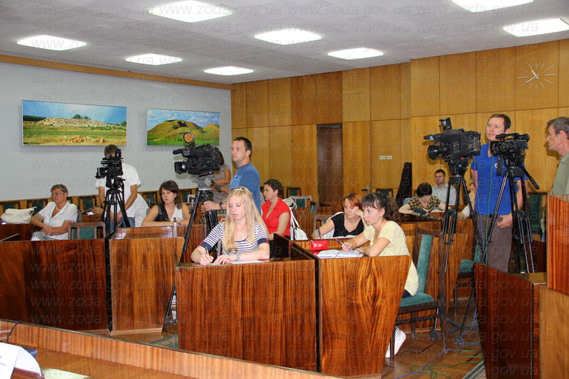 Журналісти