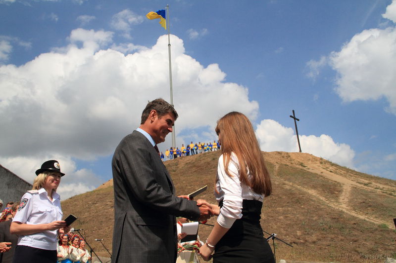 Найвищій флагшток в країні занесено до книги рекордів України