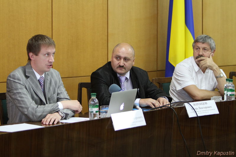 Заступник Міністра економічного розвитку Калузької області РФ Дмитро Абрамов, радник Міністра економічного розвитку Калузької області РФ Ігор Воронцов, Заступник голови обласної державної адміністрації Петро Гончарук