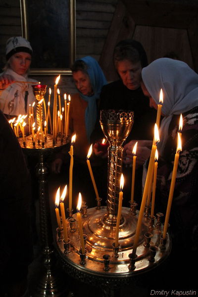 Святковий молебень на честь Покрови Пресвятої Богородиці відслужили в храмі на Хортиці