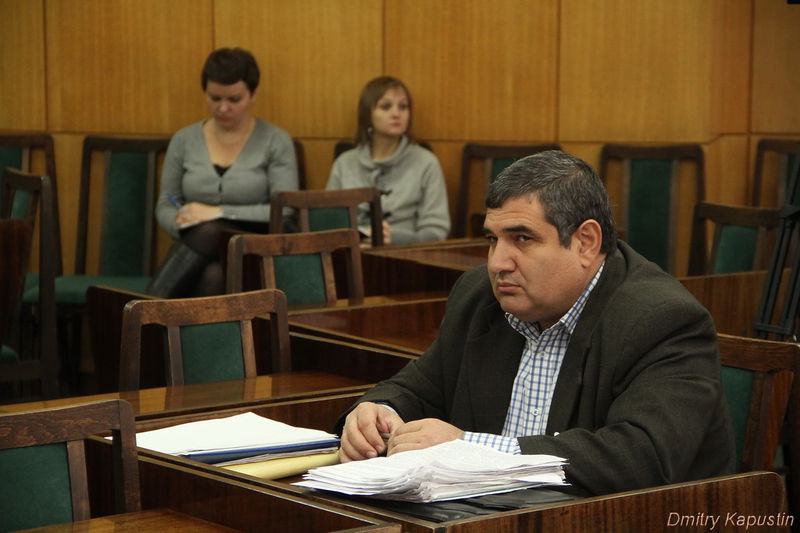 Антибюрократичний комітет  оголошує боротьбу з несумлінними чиновниками