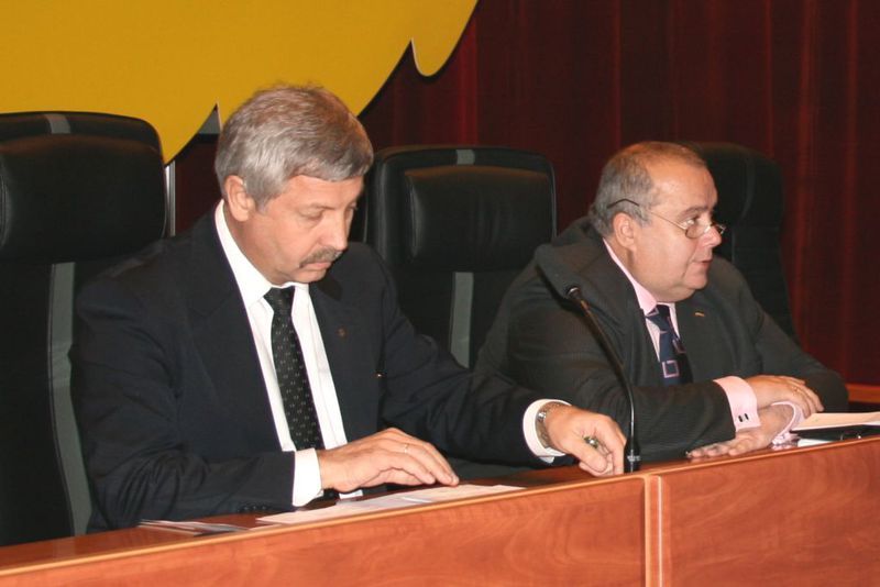 Обласна влада розставила пріоритети в роботі на 2012 рік