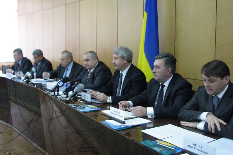 Команда О.Пеклушенка – про власну філософію співпраці обласної влади зі ЗМІ