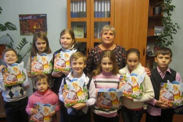 Новорічні подарунки отримали понад 3000 дітей різних соціальних категорій
