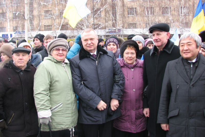 Обласна влада відзначила День Соборності та Свободи України
