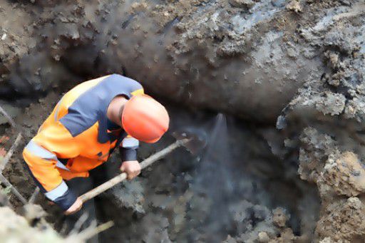 З резервного фонду обласного бюджету буде виділено кошти на ремонт центрального водоводу м.Дніпрорудне