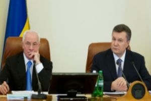 Віктор Янукович доручив Урядові підвищити допомогу малозабезпеченим сім’ям з дітьми