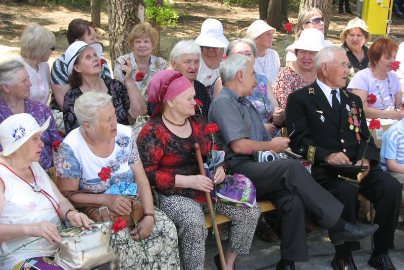 У Запоріжжі урочисто відкрито новий меморіальний комплекс