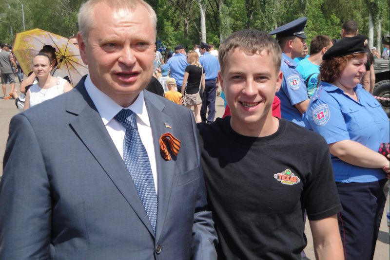 Народні гуляння з нагоди  67-ї річниці Перемоги у Великій Вітчизняній війні, які відбулися у парку Перемоги в Запоріжжі