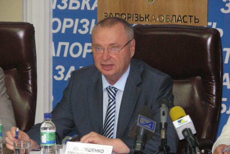 Влада, профспілки та роботодавці підписали тристоронню угоду про зайнятість