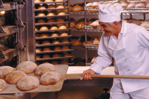 Олександр Пеклушенко: «Я не дозволю несумлінним виробникам хліба шантажувати владу»