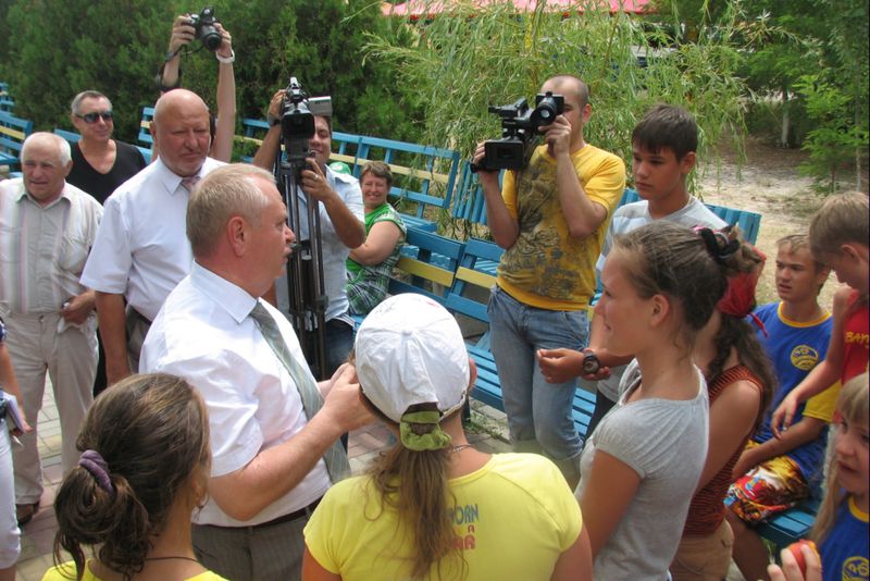 Олександр Пеклушенко: «Організація літнього відпочинку  дітей – це важливий сегмент роботи обласної влади, що потребує системного підходу»