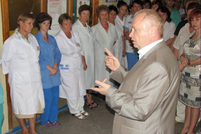 Реконструкцію Якимівської центральної районної лікарні буде завершено в 2013 році 