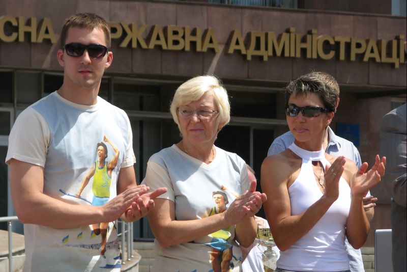 Урочисте підняття Державного прапора України разом з прапором Національного олімпійського комітету України з нагоди відкриття ХХХ Олімпійських ігор у Лондоні