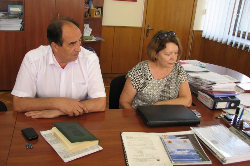 Заступник голови облдержадміністрації Петро Гончарук провів нараду з питань стабілізації ситуації на ПАТ «Дніпроспецсталь» та ПАТ «Запорізький завод феросплавів»