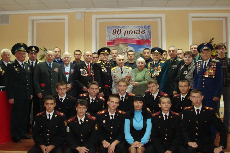 Запоріжці  вшанували ветеранів-визволителів України від фашистських загарбників 