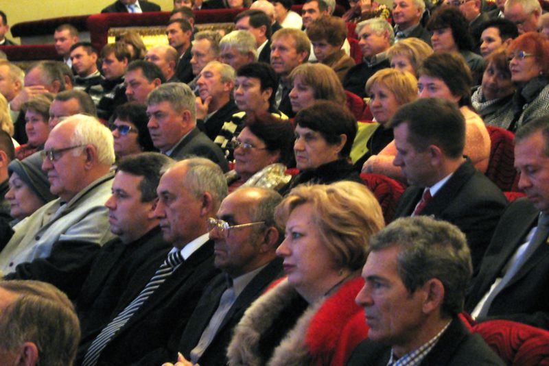 Вартість регіональних програм  підтримки сільгоспвиробників у 2012 році склала 7 млн. грн.. 