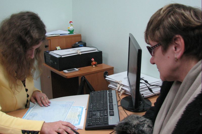 Олександр Пеклушенко ознайомився з роботою реєстраційної служби в Запорізькій області