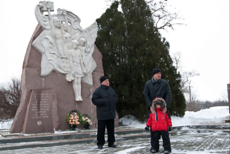 Запоріжці вшанували пам’ять жертв нацистського режиму 