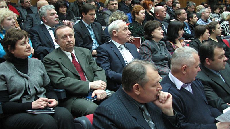 Обласна влада презентувала громадськості проект пріоритетів роботи на 2013 рік