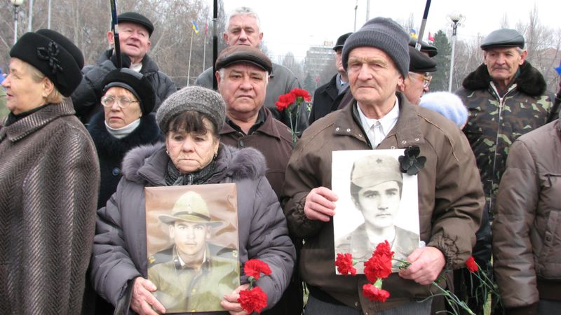 Запоріжці вшанували пам’ять загиблих воїнів-інтернаціоналістів