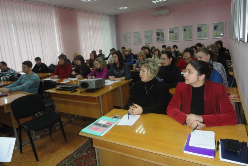 Про підвищення кваліфікації державних службовців та посадових осіб  місцевого самоврядування Запорізької області у лютому 2013 року