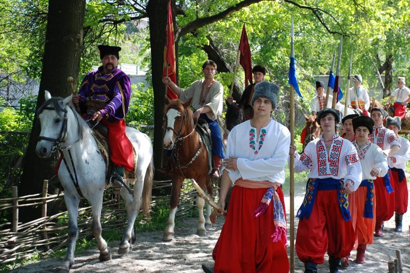 Щороку в області відбувається понад 70 міжнародних та всеукраїнських фестивалів за участю  дітей та молоді