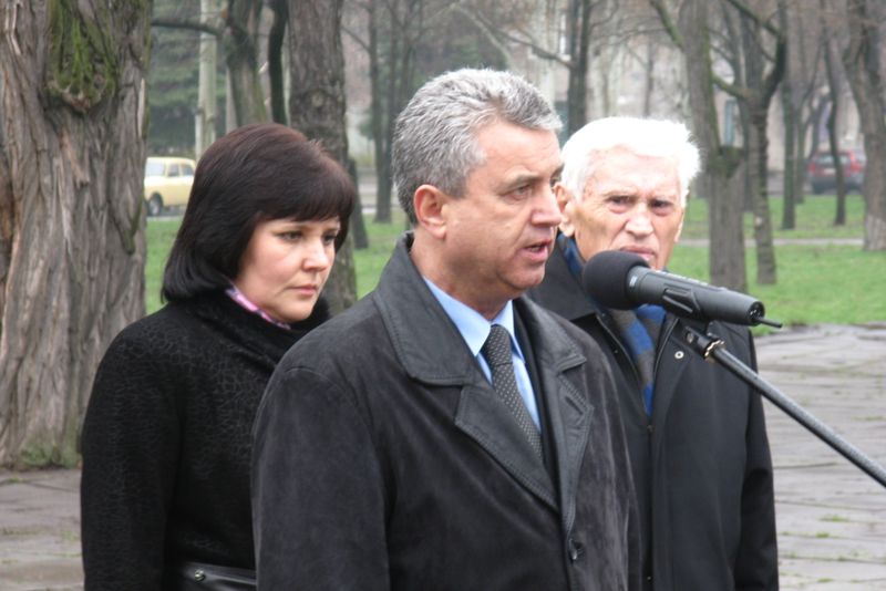 
Пам'ятаємо про  в'язнів фашистських таборів
