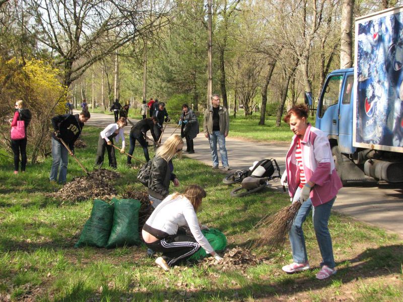 Запоріжці залучилися до всеукраїнської акції «За чисте довкілля»