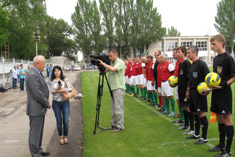 Запоріжці вшанували пам’ять легендарного футбольного тренера Валерія Лобановського