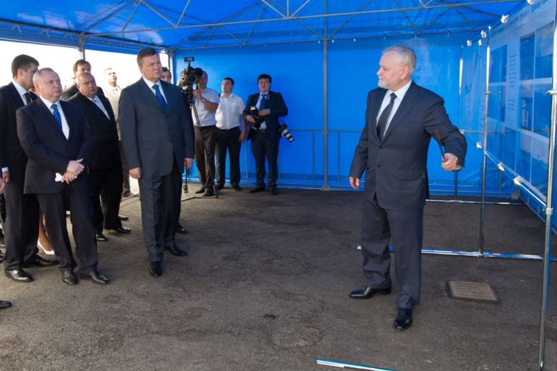 Віктор Янукович: «Запорука вчасного завершення будівництва мостових переходів – виконання робіт у відповідності до технологічного циклу»