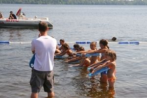 Для запорізьких дітей  проводяться уроки плавання