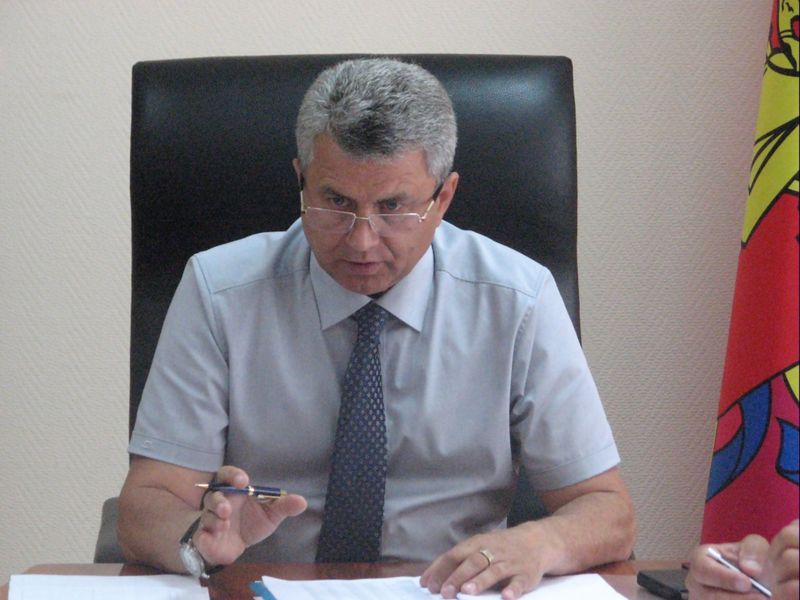 Керівники районів звітують про виконану роботу і подальші плани