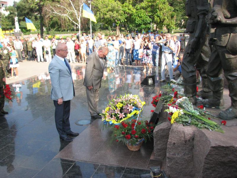 Масштабне святкування Дня ВДВ стає доброю традицією на Запоріжжі