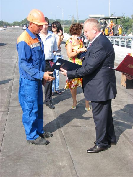 Олександр Пеклушенко привітав мостобудівників з професійним святом