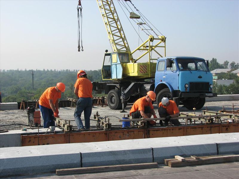 Вітання голови облдержадміністрації з нагоди Дня будівельника України